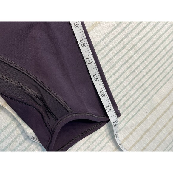 Lululemon Cropped Mesh Side Leggings Women’s Size 4 Athletic Training Gym - Picture 8 of 10